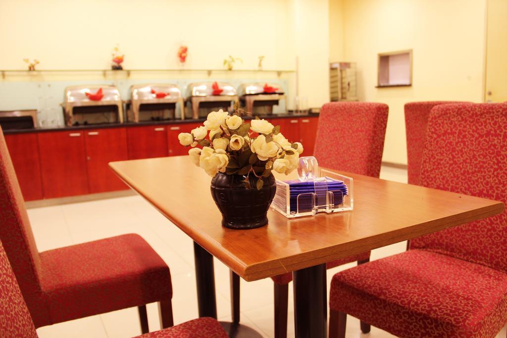 Hanting Hotel Shenyang Tiexi Furniture City Ngoại thất bức ảnh